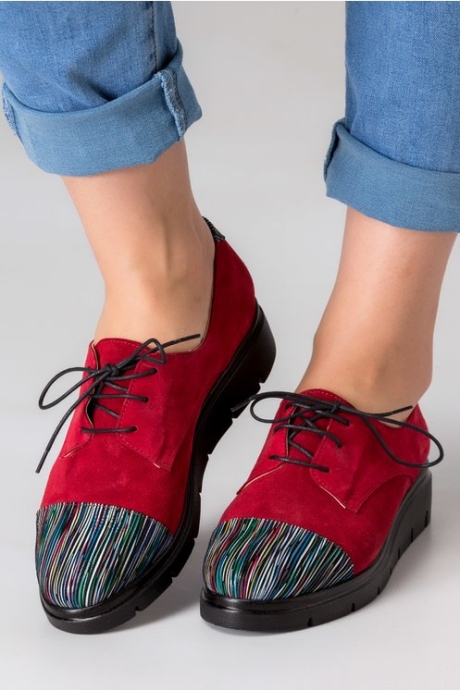 Pantofi Oxford bordo cu imprimeuri multicolore